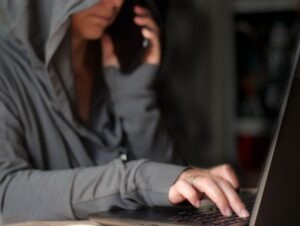 When Should I Hire an Internet and Computer Crimes Lawyer In Arizona?